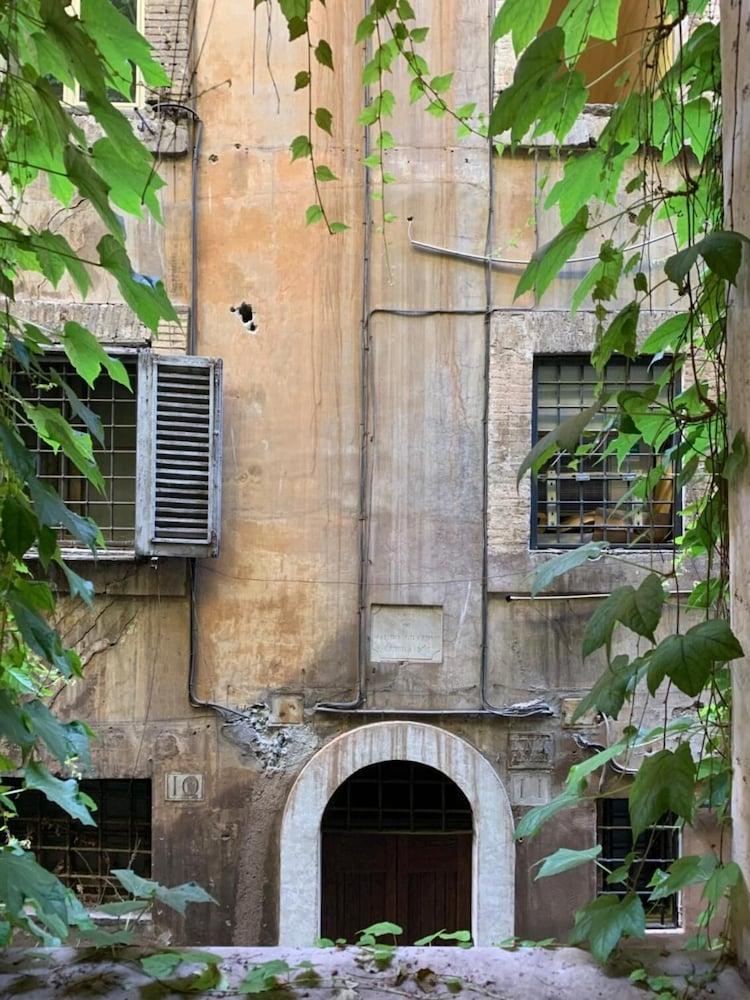 Residenza Domizia Hotel Rome Exterior photo