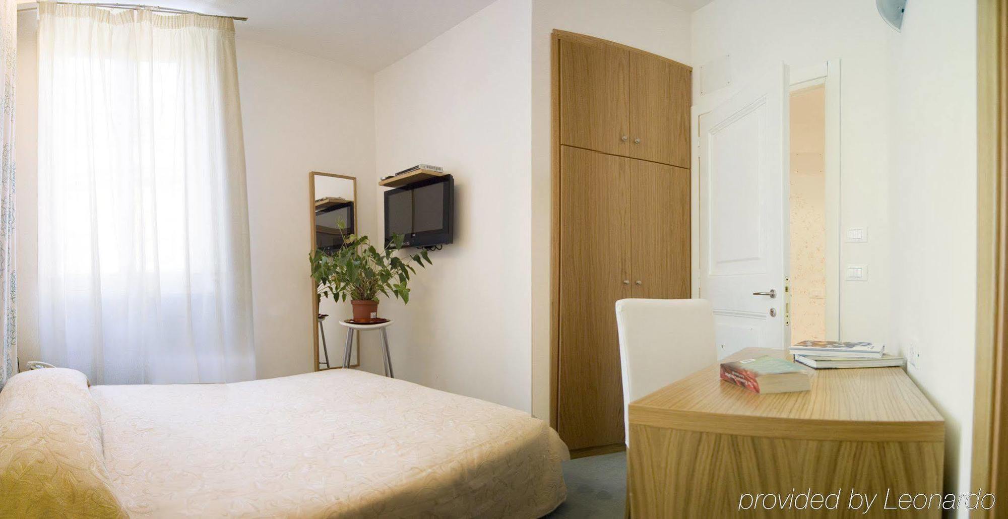 Residenza Domizia Hotel Rome Room photo